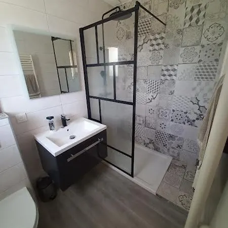 Du Solnan Guest house Villemotier