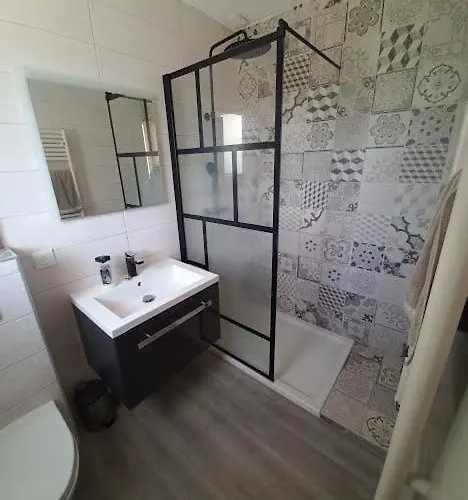Du Solnan Guest house Villemotier